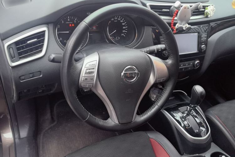 Used Nissan Qashqai 2017 2.0L CVT Smart Enjoyment Version China VI Standard