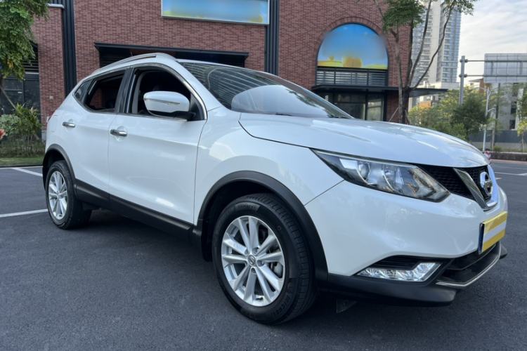 Used Nissan Qashqai 2016 2.0L CVT Elite Edition