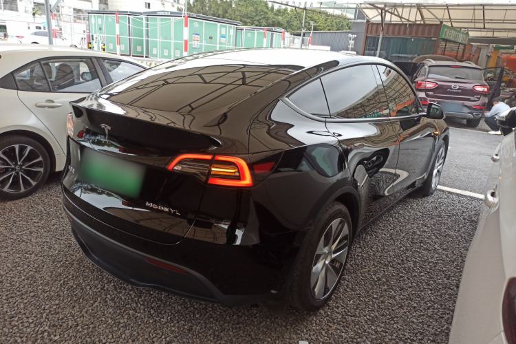 Used Tesla Model Y 2022 Rear-Wheel-Drive Version