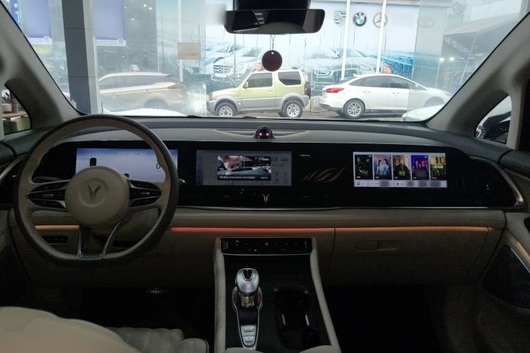 Used VOYAH Dream 2024 PHEV Ultra-Long Range Flagship Edition