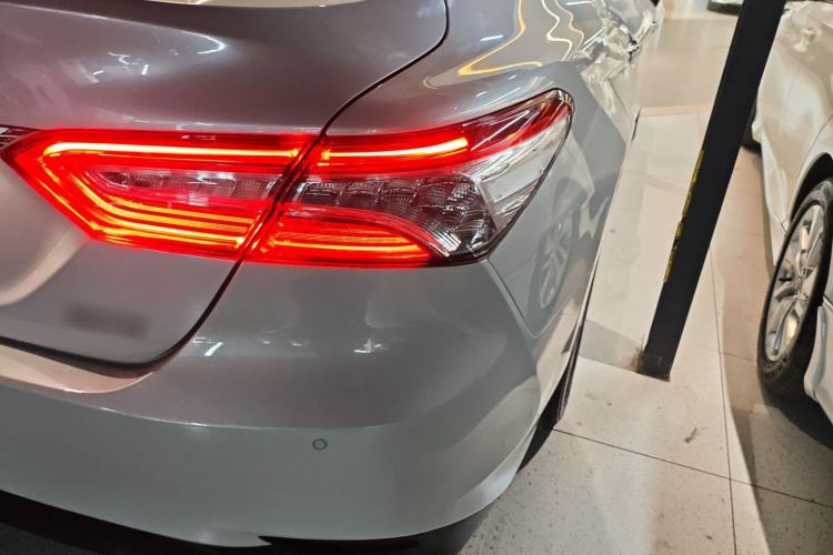 Used Toyota Camry 2018 2.0G Luxury Edition