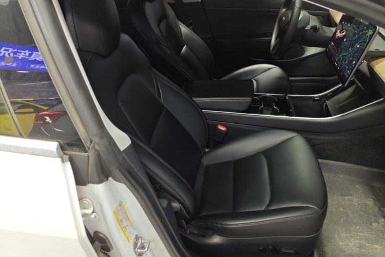 Used Tesla Model 3 2019 Standard Range Rear-Drive Upgraded Version
