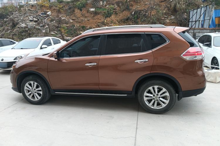 Used Nissan X-Trail 2014 2.0L CVT Smart Edition 2WD
