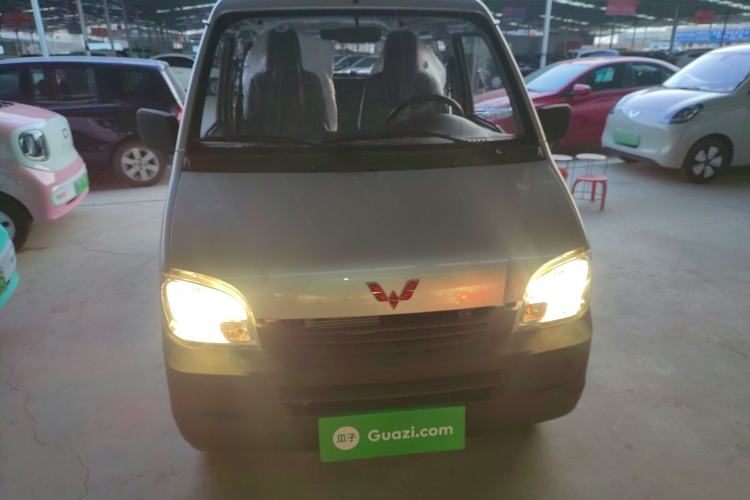 Used Wuling Zhiguang 2023 1.5L Practical Version 5/7 Seats