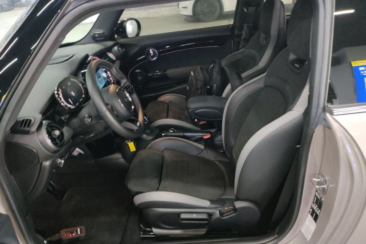 Used  MINI 2022 2.0T COOPER S Racing Driver
