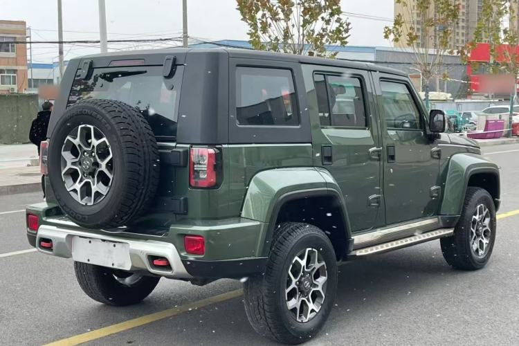 Used  BJ40 2018 PLUS 2.3T Automatic Four-Wheel Drive Premium Edition China V