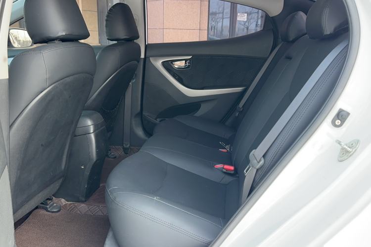 Used Hyundai Elantra 2013 1.6L Automatic Leading Model