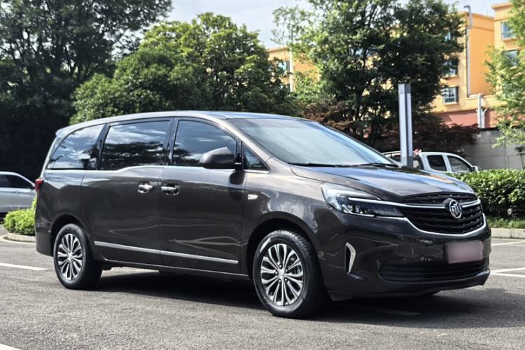 Used Buick GL8 2021 Land Cruiser Executive Class 652T Luxury Model
