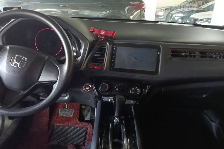 Used Honda Vezel 2017 1.8L CVT Front-Wheel Drive Pioneer Edition
