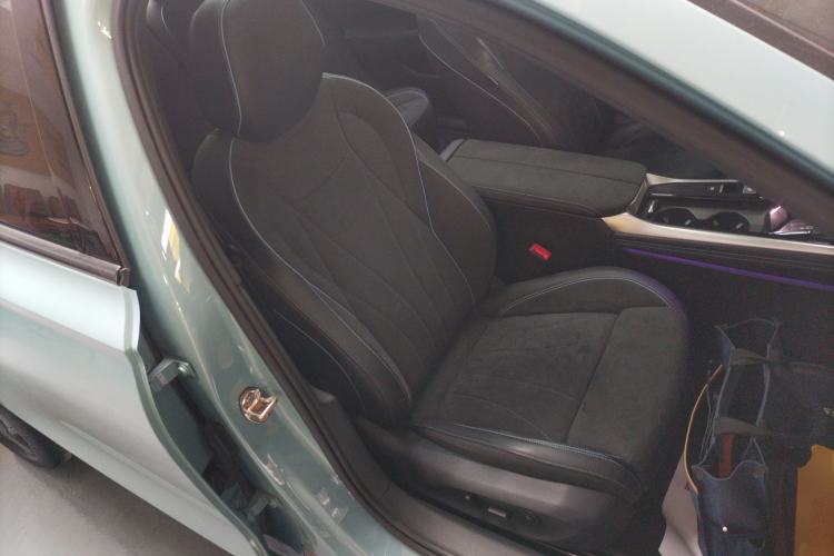 Used Volkswagen Passat 2025 Pro 380TSI Starry Dragon Luxury Edition