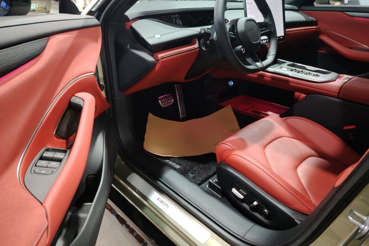 Used  SU7 2024 Four-Wheel Drive Ultra-Long Range Advanced Intelligent Driving Max Edition
