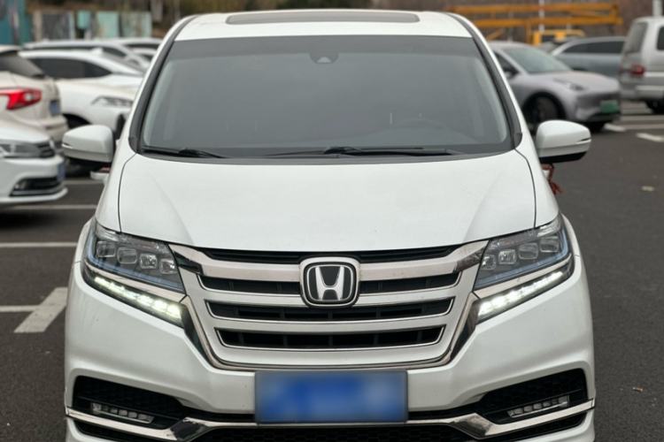 Used Honda Elysion 2019 2.0L Hybrid Luxury Edition
