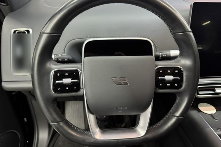 Used Li Auto L7 2023 Pro Model
