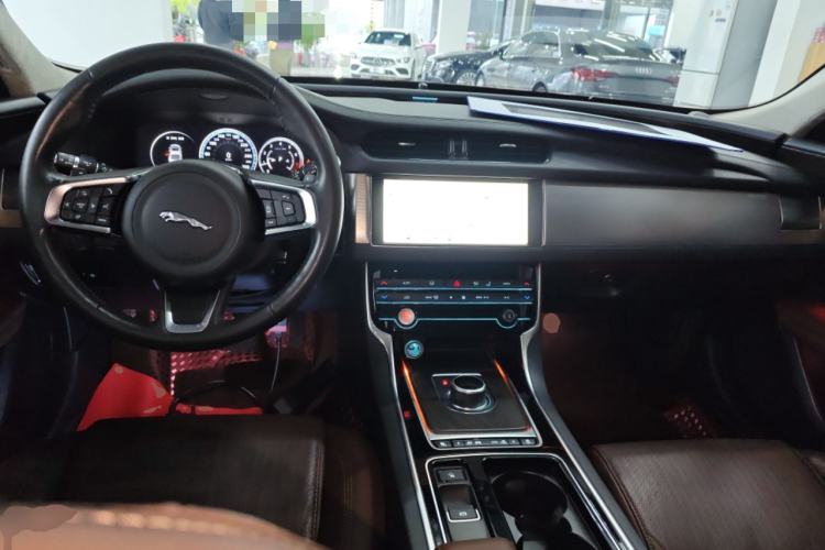 Used Jaguar XFL 2020 XFL 2.0T P250 Four-Wheel Drive Luxury Edition
