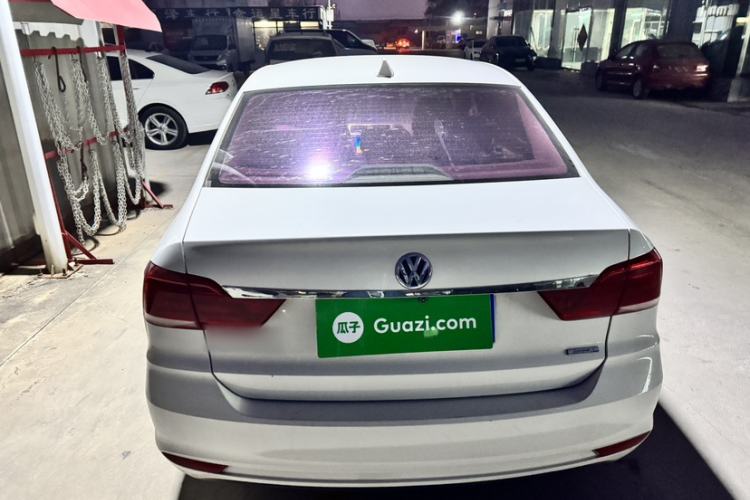 Used Volkswagen Santana 2016 1.4L Manual Fashion Edition
