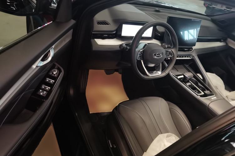 Used Geely Auto Preface 
