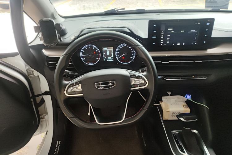 Used Geely Auto Vision X3 2021 PRO 1.5L CVT Deluxe Model