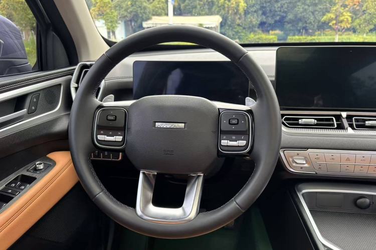 Used Haval H5 2023 2.0T Automatic All-Wheel Drive LinkedIn Gasoline
