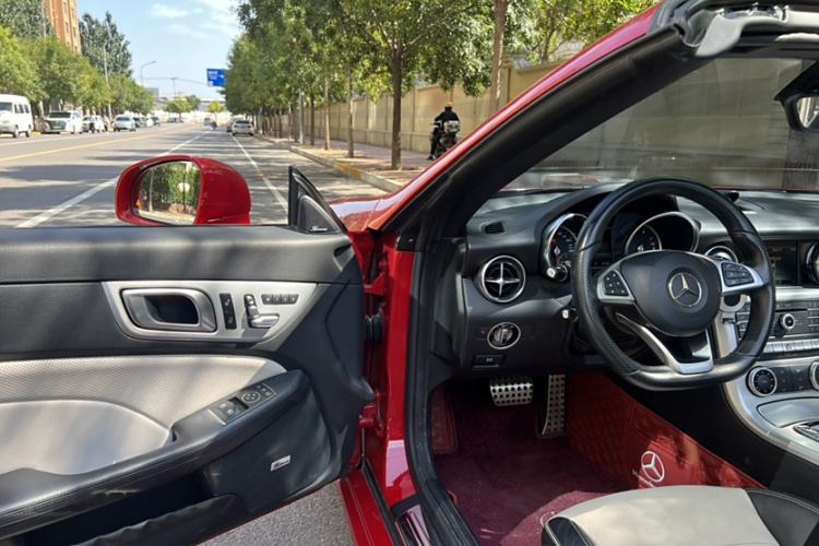 Used Mercedes-Benz SLC 2016 SLC 200 Fashion Model
