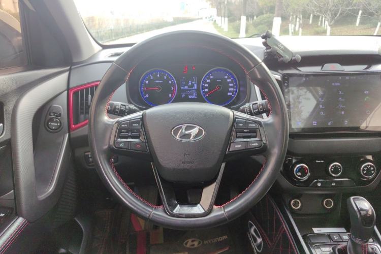 Used Hyundai ix25 2017 1.6L Automatic Smart Version
