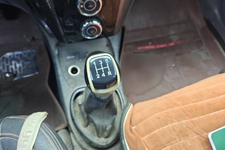 Used Jinbei Zhishang S30 2015 1.5L Manual Elite Model
