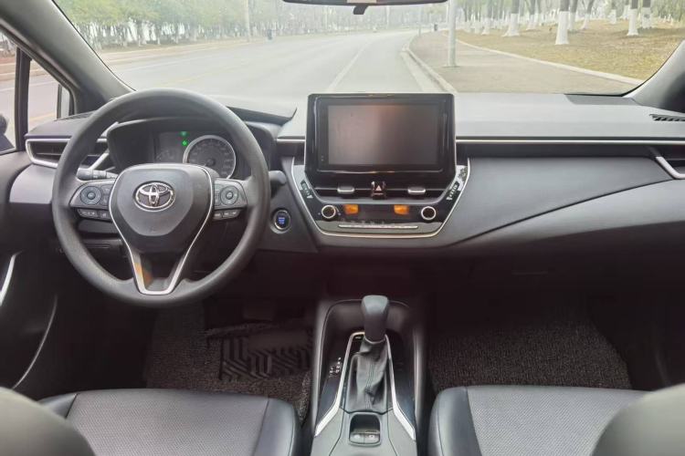 Used Toyota Levin 2021 185T CVT Luxury Edition
