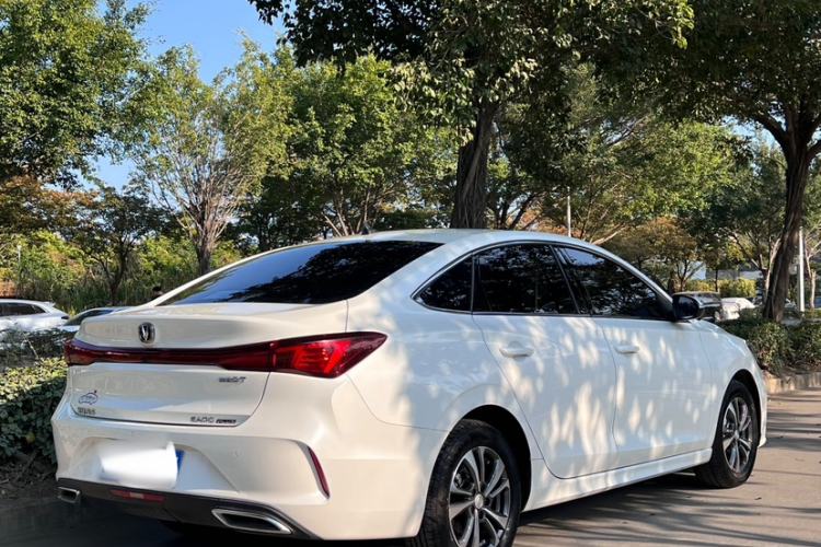 Used Changan Eado 2023 Changan Edition PLUS Blue Whale NE 1.4T GDI DCT Prestige Version
