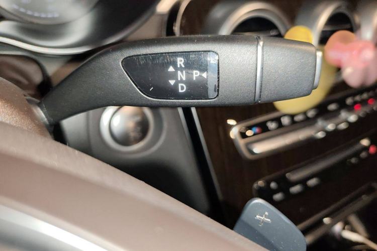 Used Mercedes-Benz GLC 2019 GLC 260 L 4MATIC Dynamic Model
