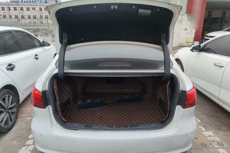 Used Changan Raeton CC 2019 1.5T Automatic Haoya Edition Guangmang Model China VI Standard
