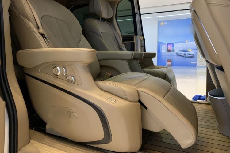 Used Buick GL8 2021 ES Land Cruiser 653T Flagship Model
