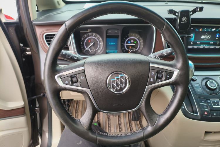 Used Buick GL8 2017 25S Luxury Version China V Standard