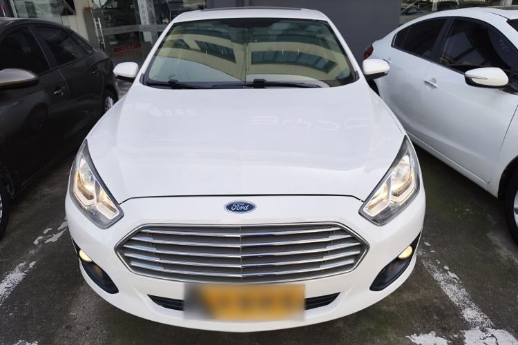 Used Ford Escort 2017 Happiness Edition 1.5L Automatic Fashion Version
