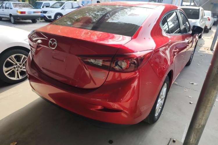 Used Mazda Mazda 3 Axela 2019 Cloud-Controlled Sedan 1.5L Automatic Luxury Model China VI Standard
