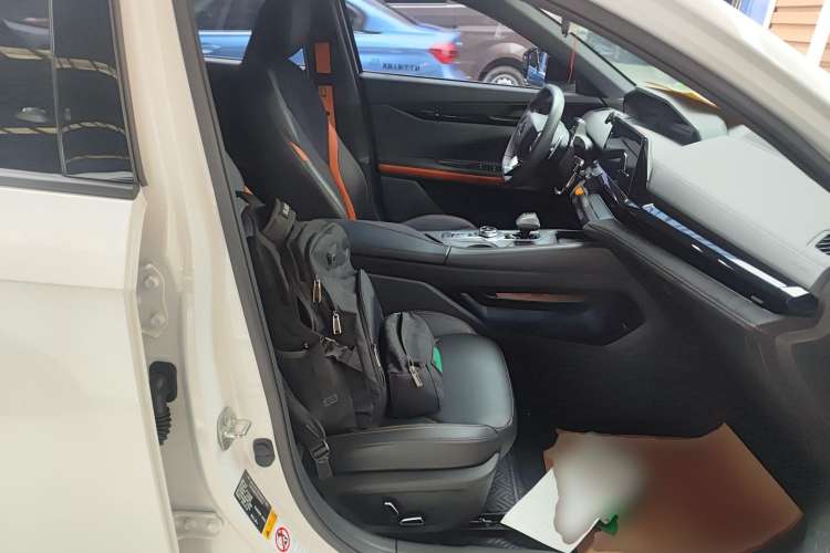 Used Changan UNI-V 2022 1.5T Sport Edition
