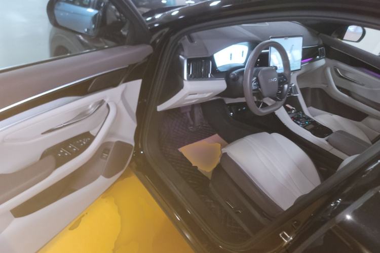 Used BYD Song PLUS New Energy 2025 EV Intelligent Driving Version 520km Premium Model
