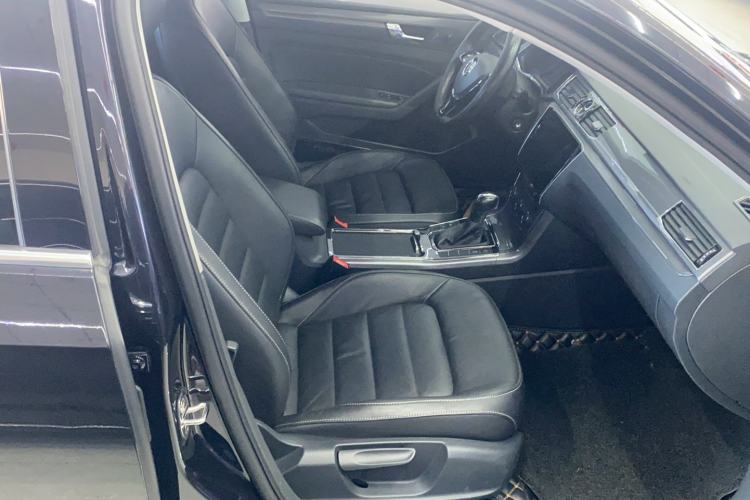 Used Volkswagen Passat 2016 1.8T Government Procurement Version (CEA Engine + 6AT)