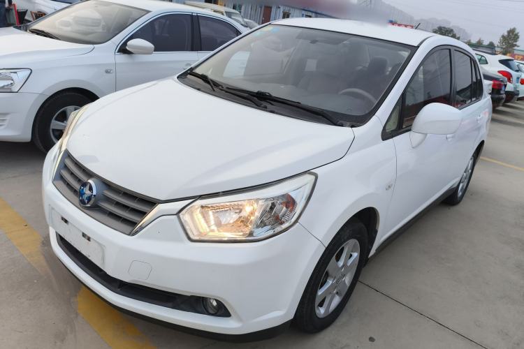 Used Venucia D50 2014 1.6L Manual Splendid Edition
