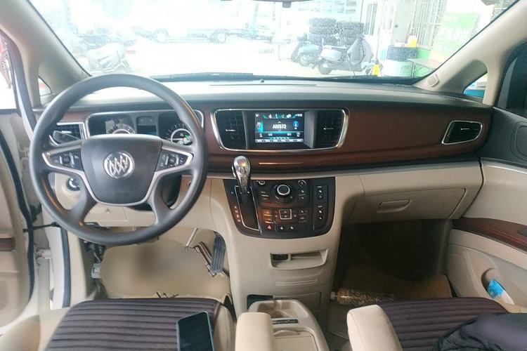 Used Buick GL8 2018 28T Comfort Model China VI Standard
