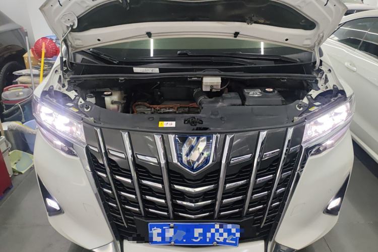 Used Toyota Alphard 2021 Dual-Engine 2.5L Luxury Edition

