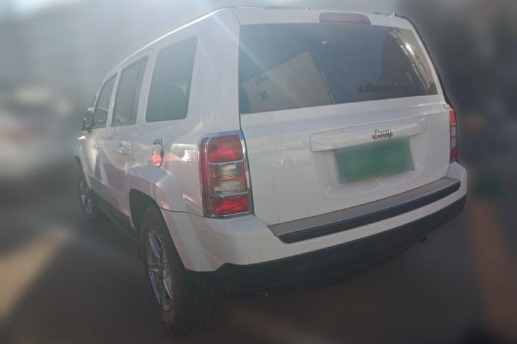 Used  Patriot 2014 2.4L Sport Edition