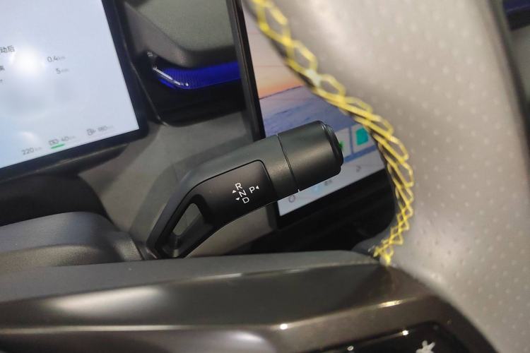 Used Lynk & Co 08 EM-P 2023 120km Long-Range Halo
