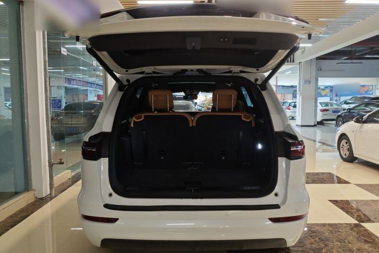 Used Li Auto ONE 2020 Extended-Range 6-Seater Version
