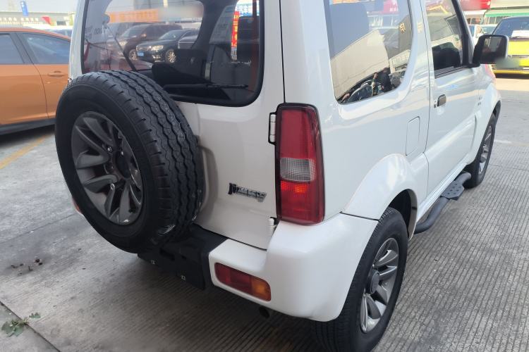 Used Suzuki Jimny 2015 1.3 AT JLX