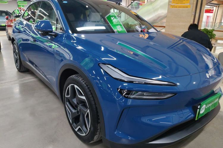 Used ONVO L60 2024 60 kWh Rear-Drive Version