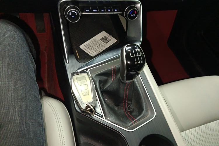 Used Geely Auto Binray 2018 14T Manual Binzhi Edition
