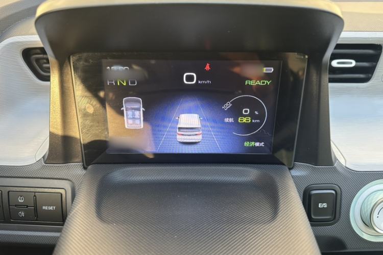 Used Wuling Hongguang MINIEV 2022 Macaron Premium Model – Lithium Ternary Battery
