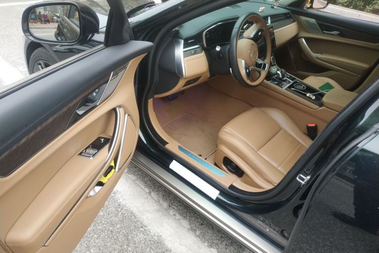 Used Jaguar XFL 2024 2.0T P250 Two-Wheel Drive Prestige Luxury Edition
