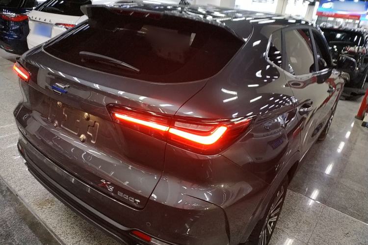 Used Oshan X5 2021 Revised Version 1.5T DCT Luxury Edition
