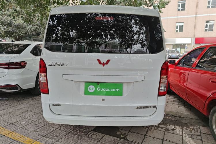 Used Wuling Rongguang V 2016 1.5L Standard Version