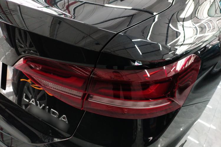 Used Volkswagen Lavida 2024 300TSI DSG Full-Comfort Edition
